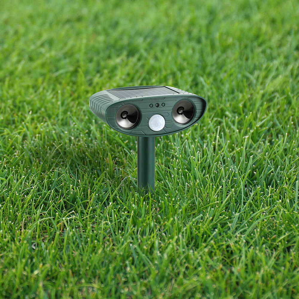 Gardeon Snake Repeller  Ultrasonic Battery USB Powered Gardeon