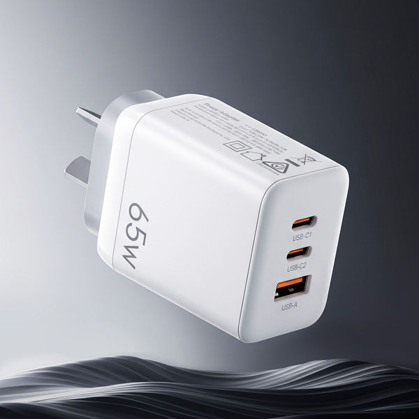 Devanti USB C Charger 65W Fast Charger 3 Port PD Wall Adapter White Awezingly