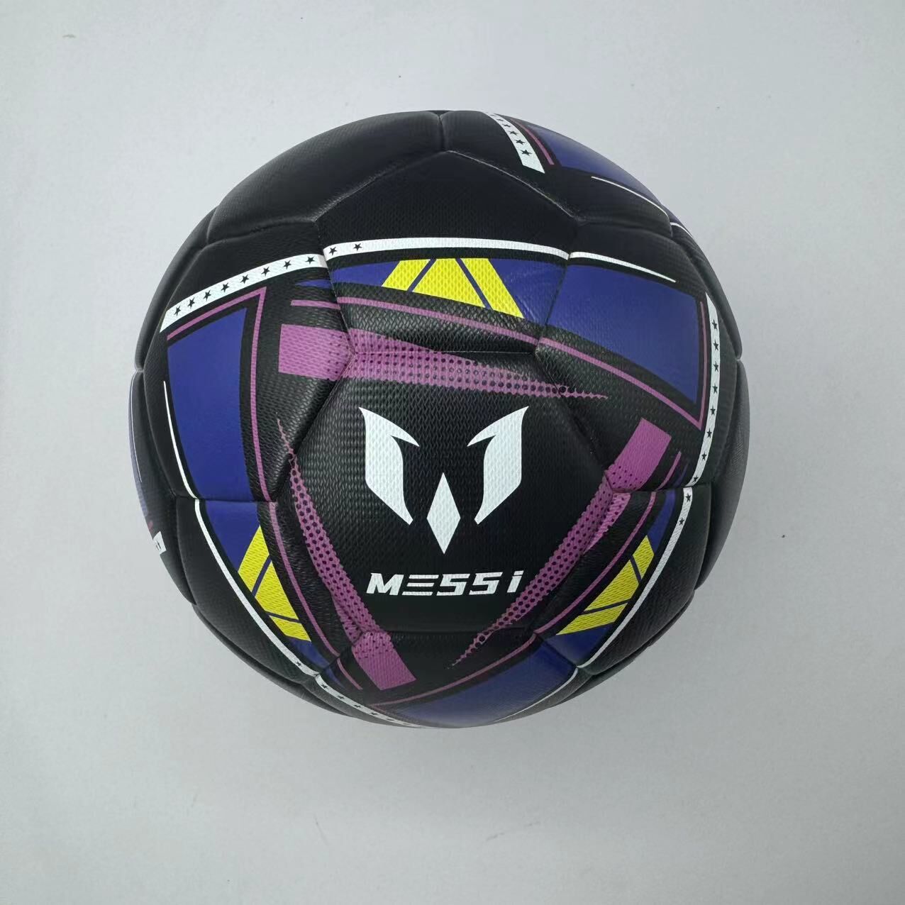 Limited edition commemorative black and white No. 5 Ball - Made of high-quality PU material, explosion-proof, waterproof, wear-resistant, soft, suitable for competitions, training, collection, indoor/outdoor sports, Christmas, Christmas Eve, Ramadan, birt Awezingly