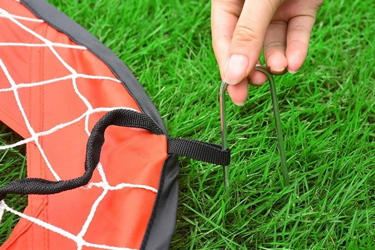 2 in 1 Portable Foldable Soccer Goal with Detachable Target - Red Unique