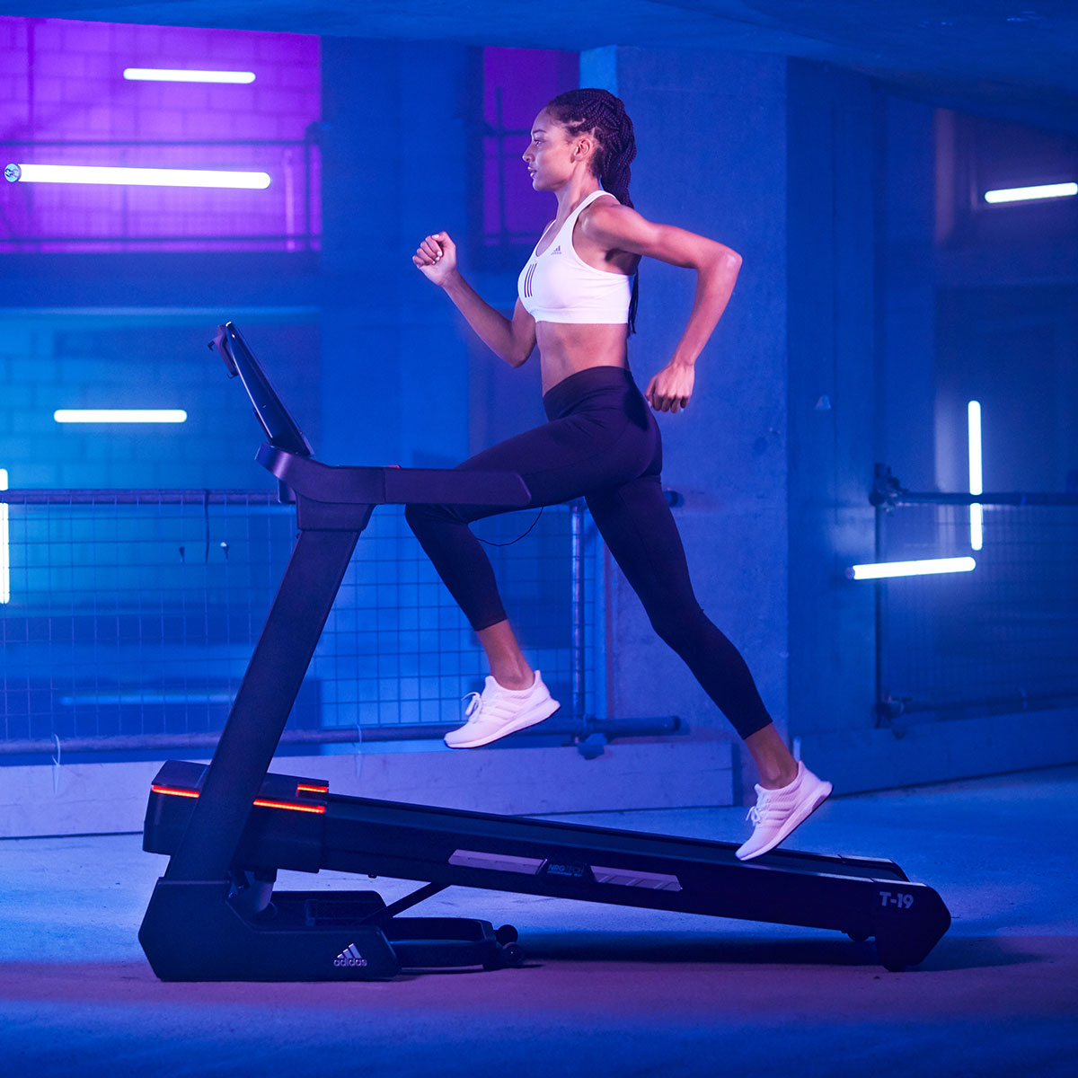 Adidas T-19 Treadmill Awezingly