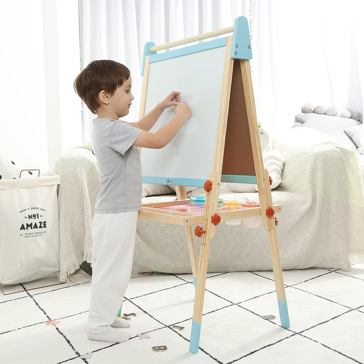 Classic World Multi-Functional Easel Does Not Apply