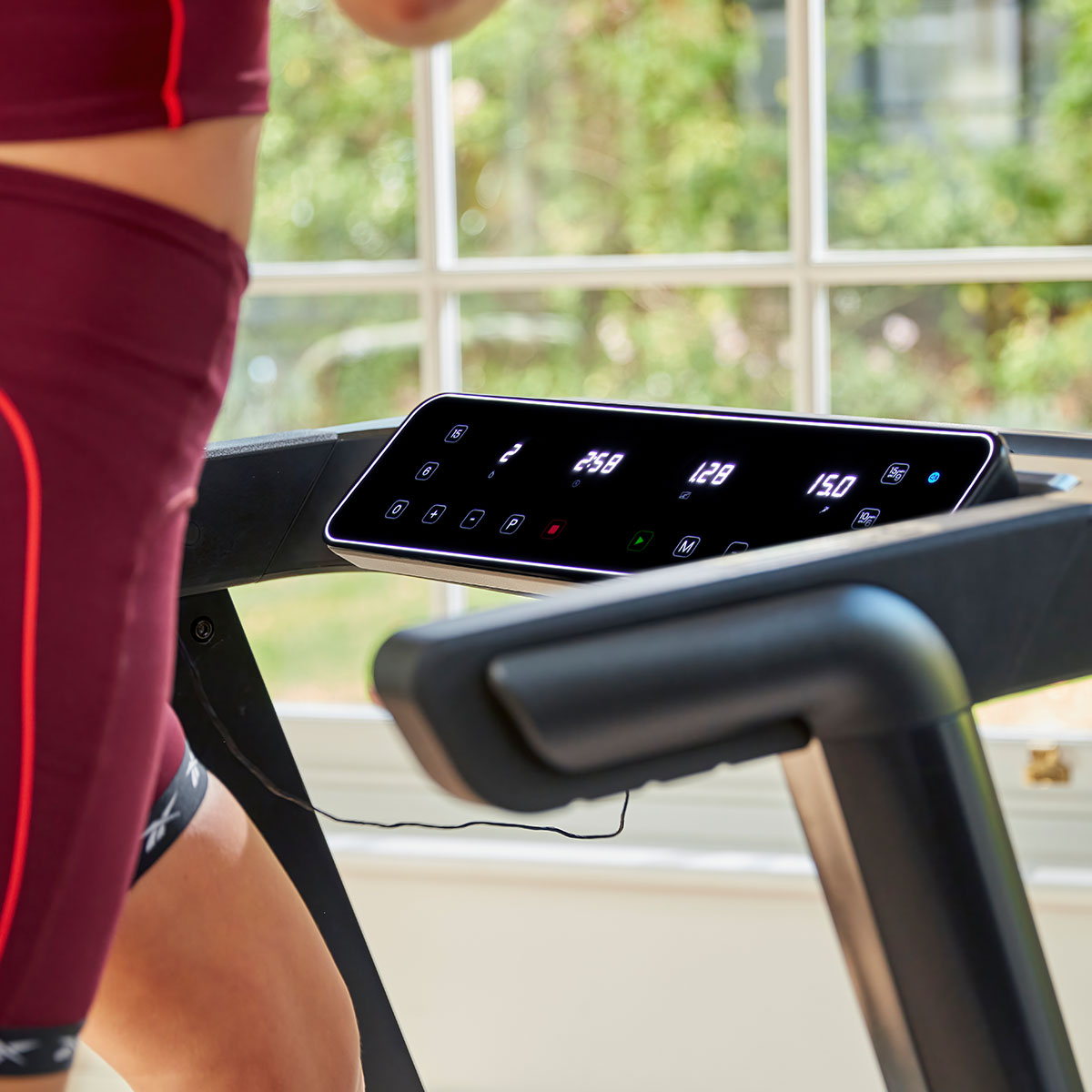 Reebok FR20z Floatride Treadmill (Black) Awezingly