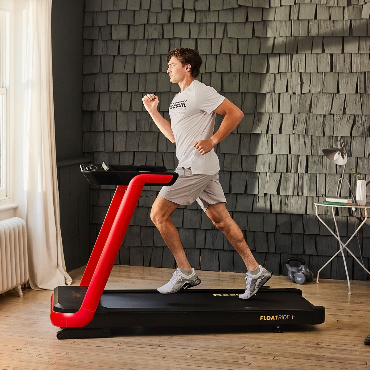 Reebok FR30z Floatride Treadmill in Red Awezingly
