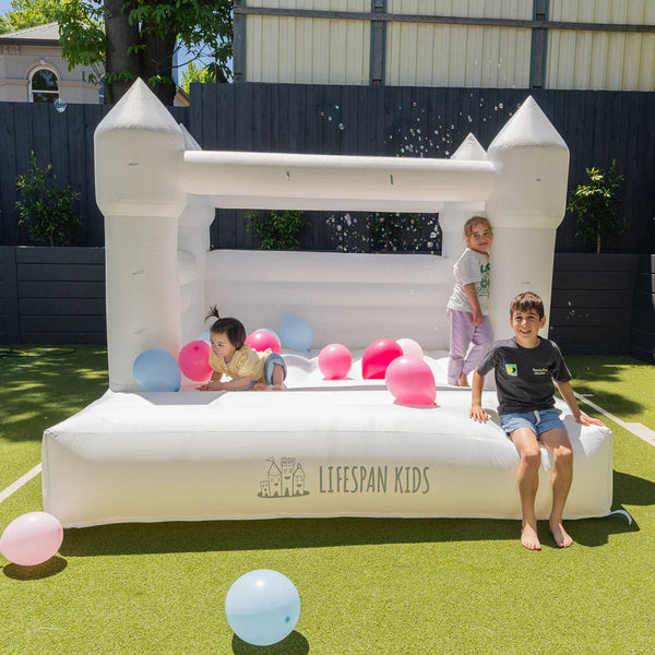 Lifespan Kids Palace Jumping Castle - White Awezingly