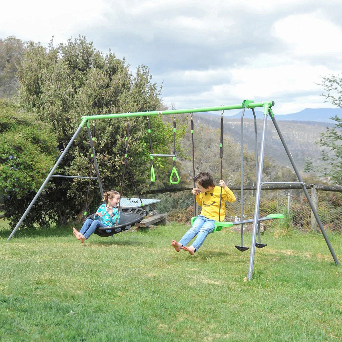 Lifespan Kids Lynx 4 Station Swing Set Awezingly