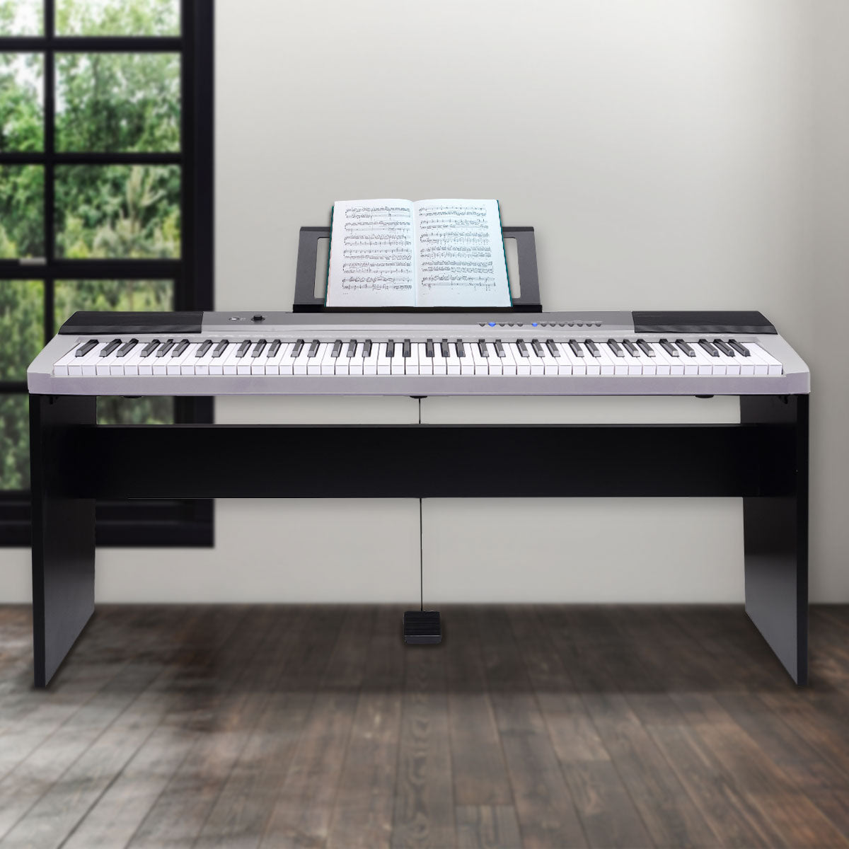 Karrera 88 Keys Electronic Keyboard Piano with Stand Silver Karrera