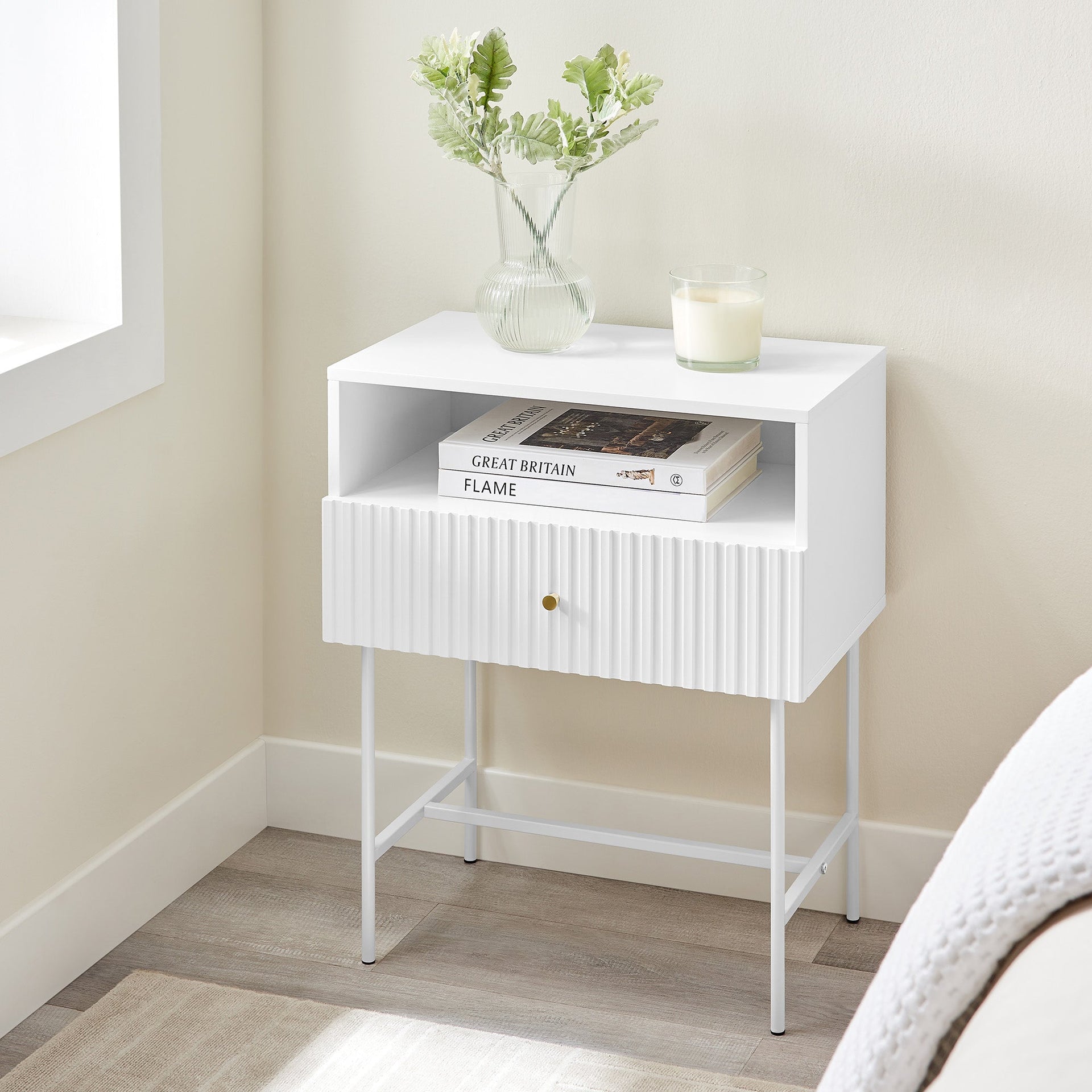 Sarantino Cecil Slender Fluted Bedside Table In White Sarantino