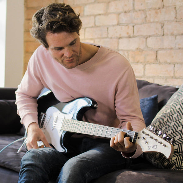 3rd Avenue Electric Guitar Pack - Black Does not apply