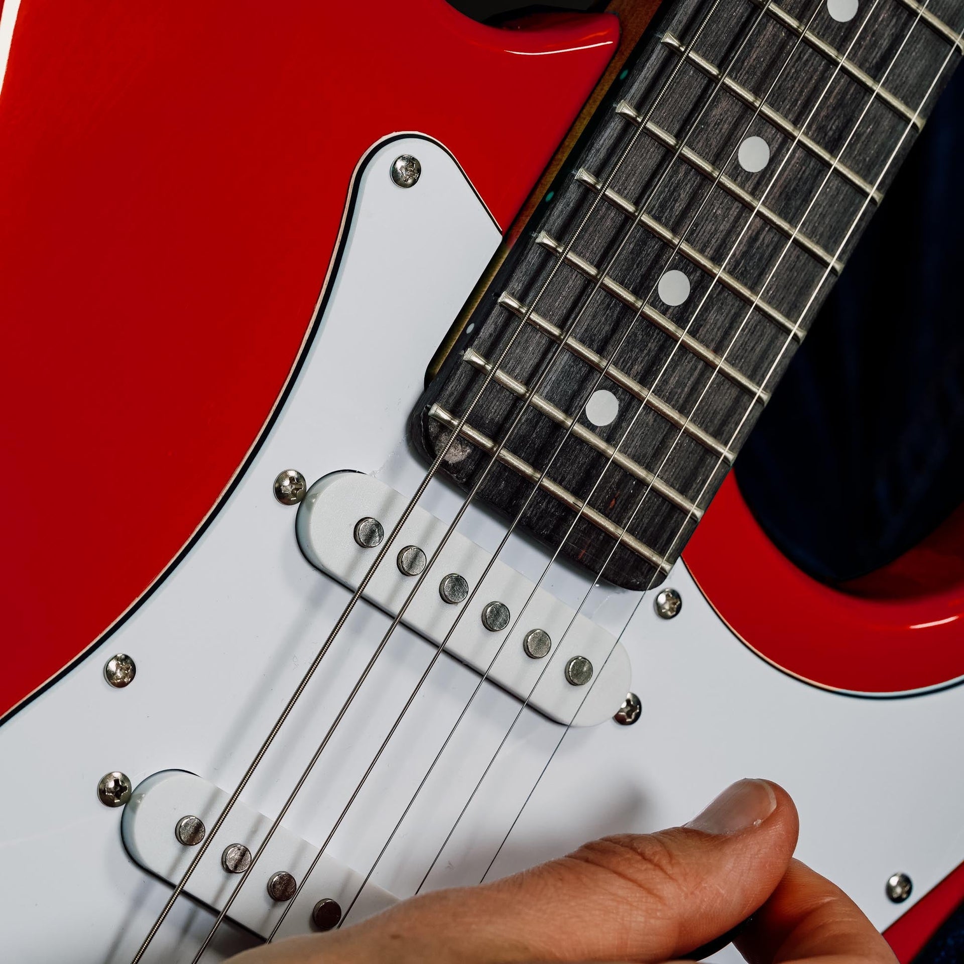 3rd Avenue Electric Guitar Pack - Red Does not apply