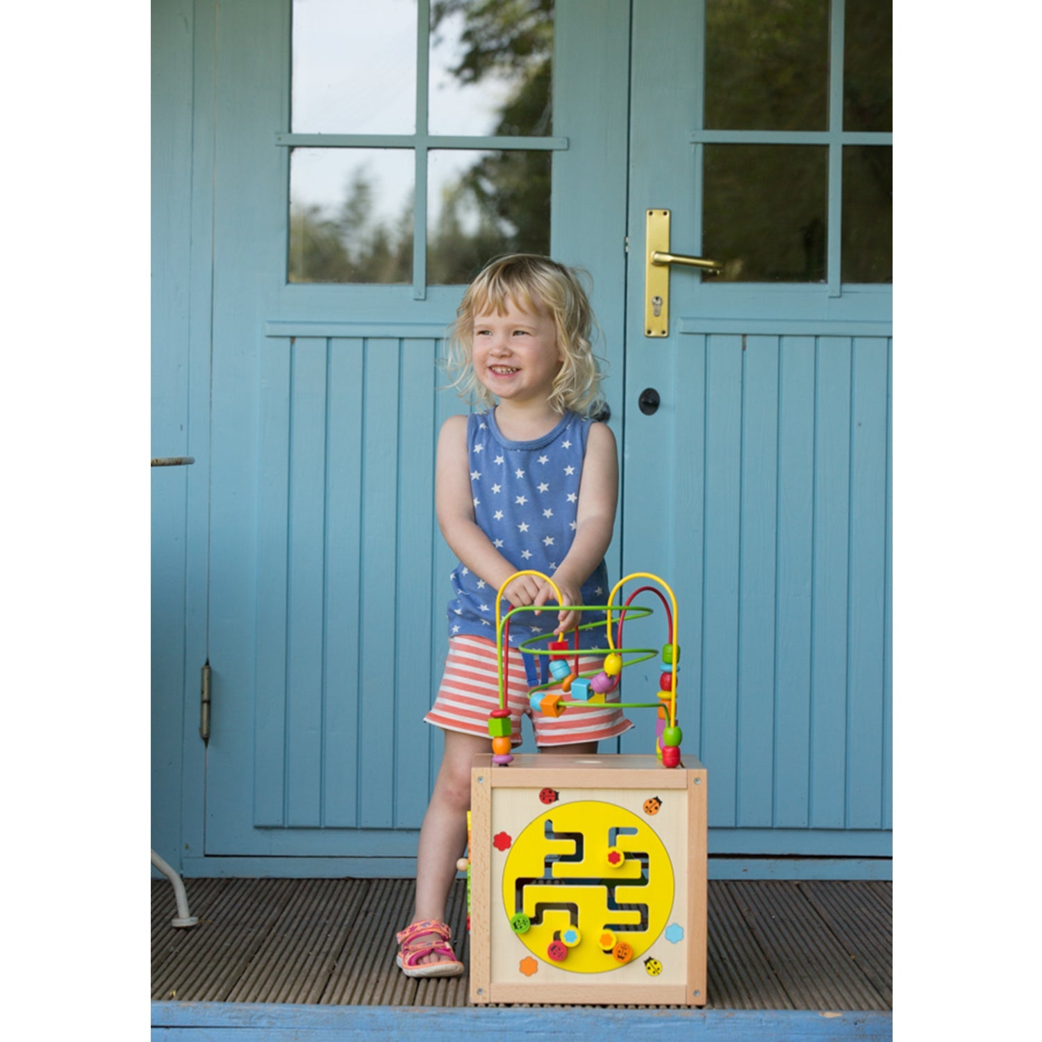 Classic World Multi-Activity Cube Does not apply